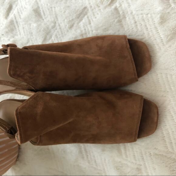 Banana Republic Tan Suede Peep Toe Heeled Booties - Picture 4 of 8